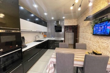 Фото №1: 3-комнатная квартира 85 м² - Краснодар, мкр. Московский, ул. Карякина, 31