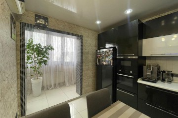 Фото №3: 3-комнатная квартира 85 м² - Краснодар, мкр. Московский, ул. Карякина, 31