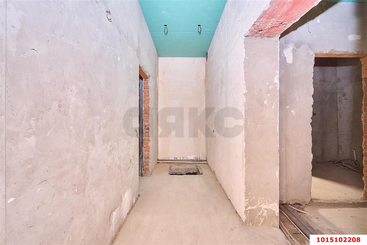 Фото №7: Дом 291 м² + 8 сот. - Краснодар, Прикубанский внутригородской округ, мкр. Горхутор, ул. Яхонтовая