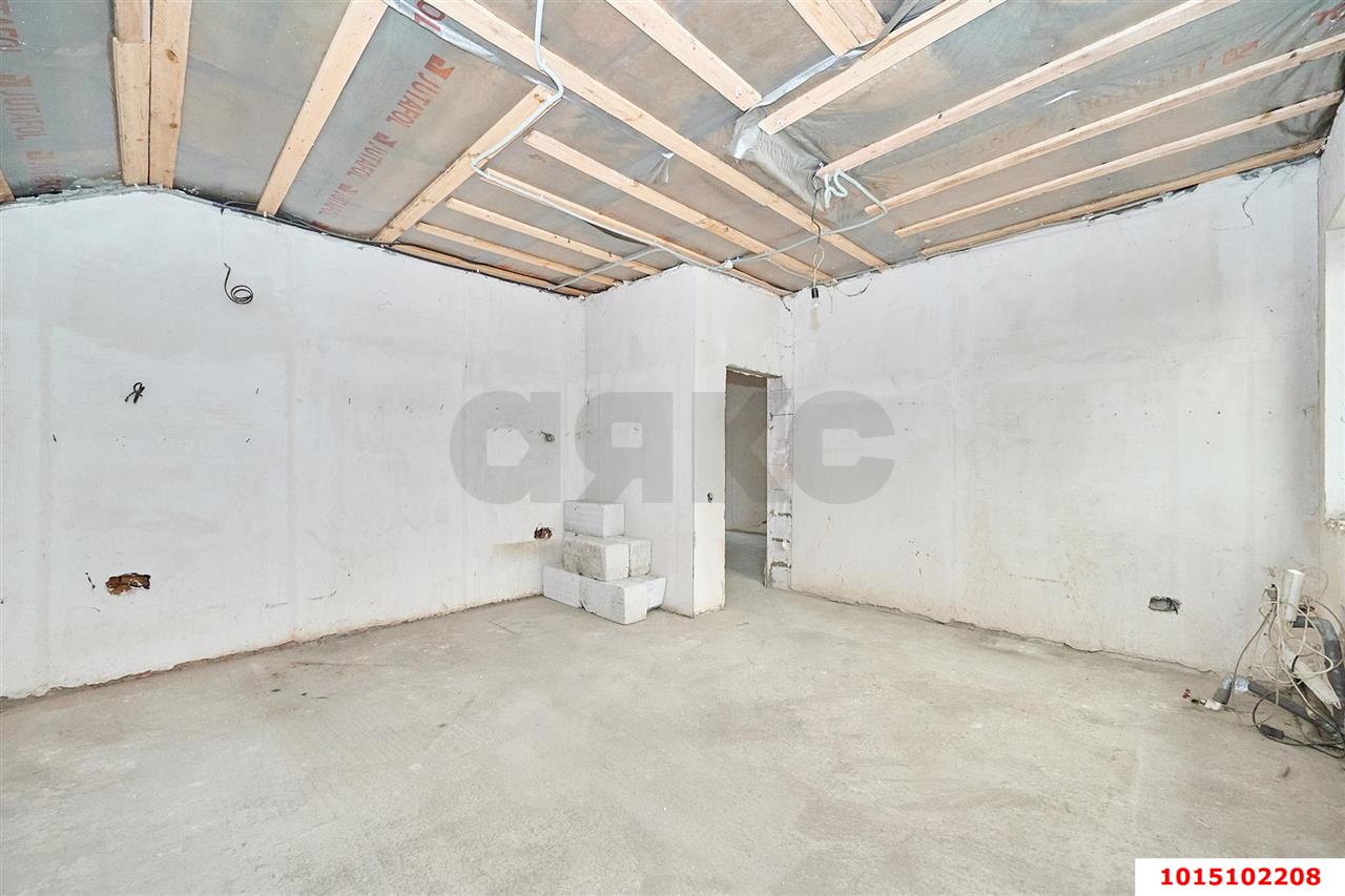 Фото №12: Дом 291 м² + 8 сот. - Краснодар, Горхутор, ул. Яхонтовая