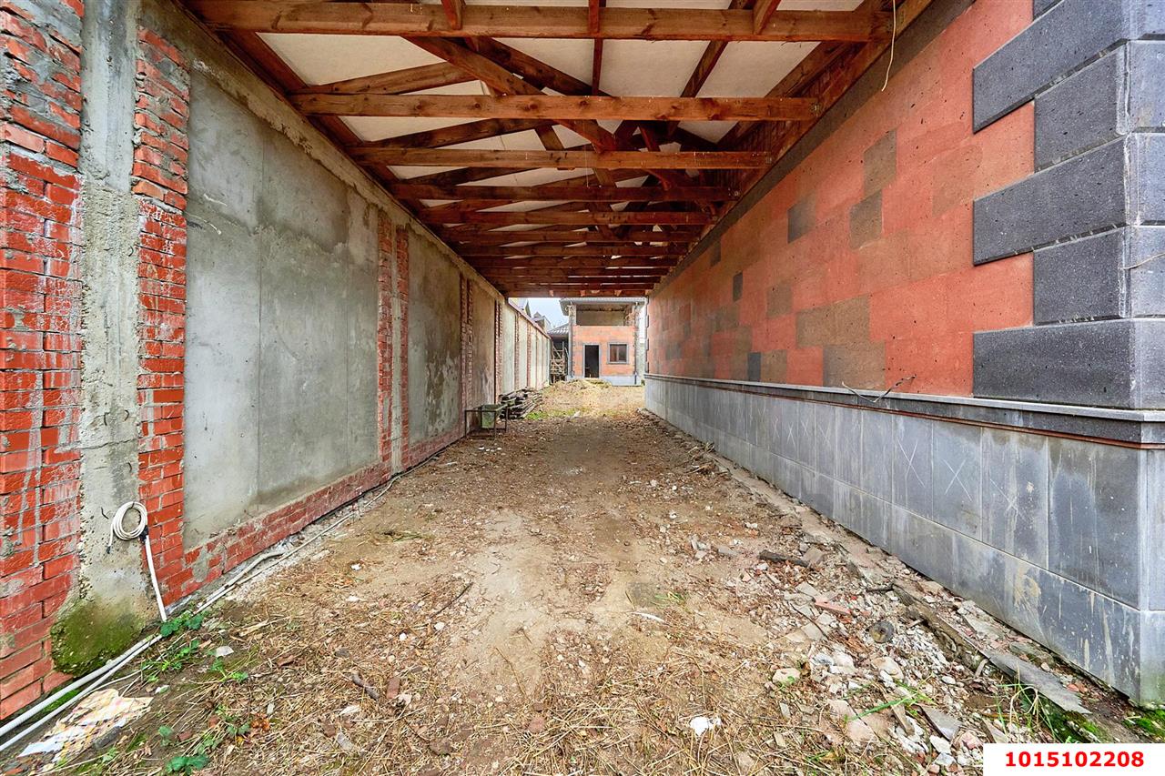 Фото №37: Дом 291 м² + 8 сот. - Краснодар, Горхутор, ул. Яхонтовая