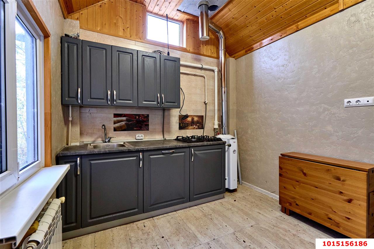 Фото №1: Часть дома 27 м² + 1.6 сот. - Краснодар, Сельскохозяйственный Институт, мкр. Западный внутригородской округ, ул. Киевская, 59