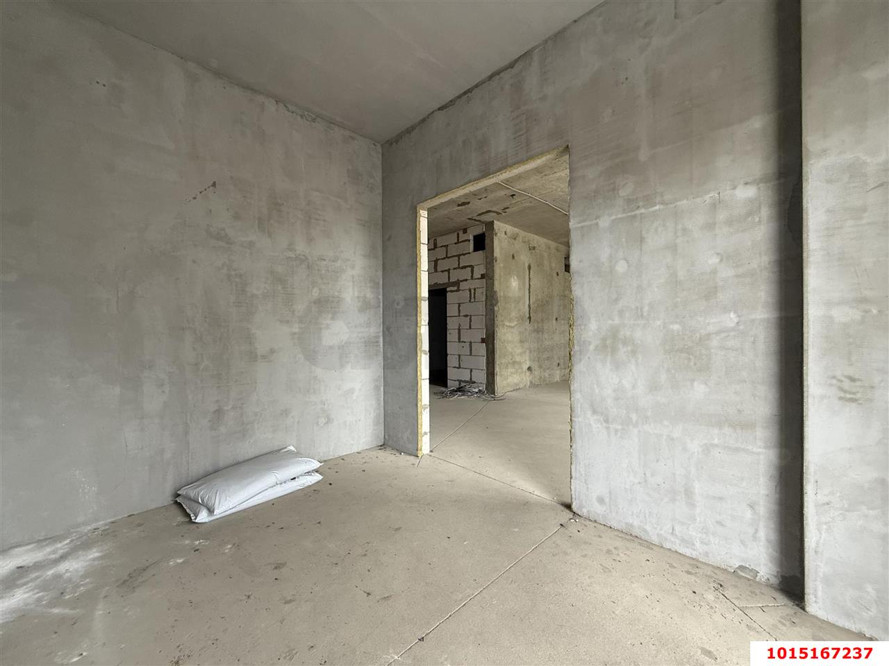 Фото №4: Торговое помещение 104 м² - Краснодар, жилой комплекс Южане, ул. Даниила Смоляна, 71к3