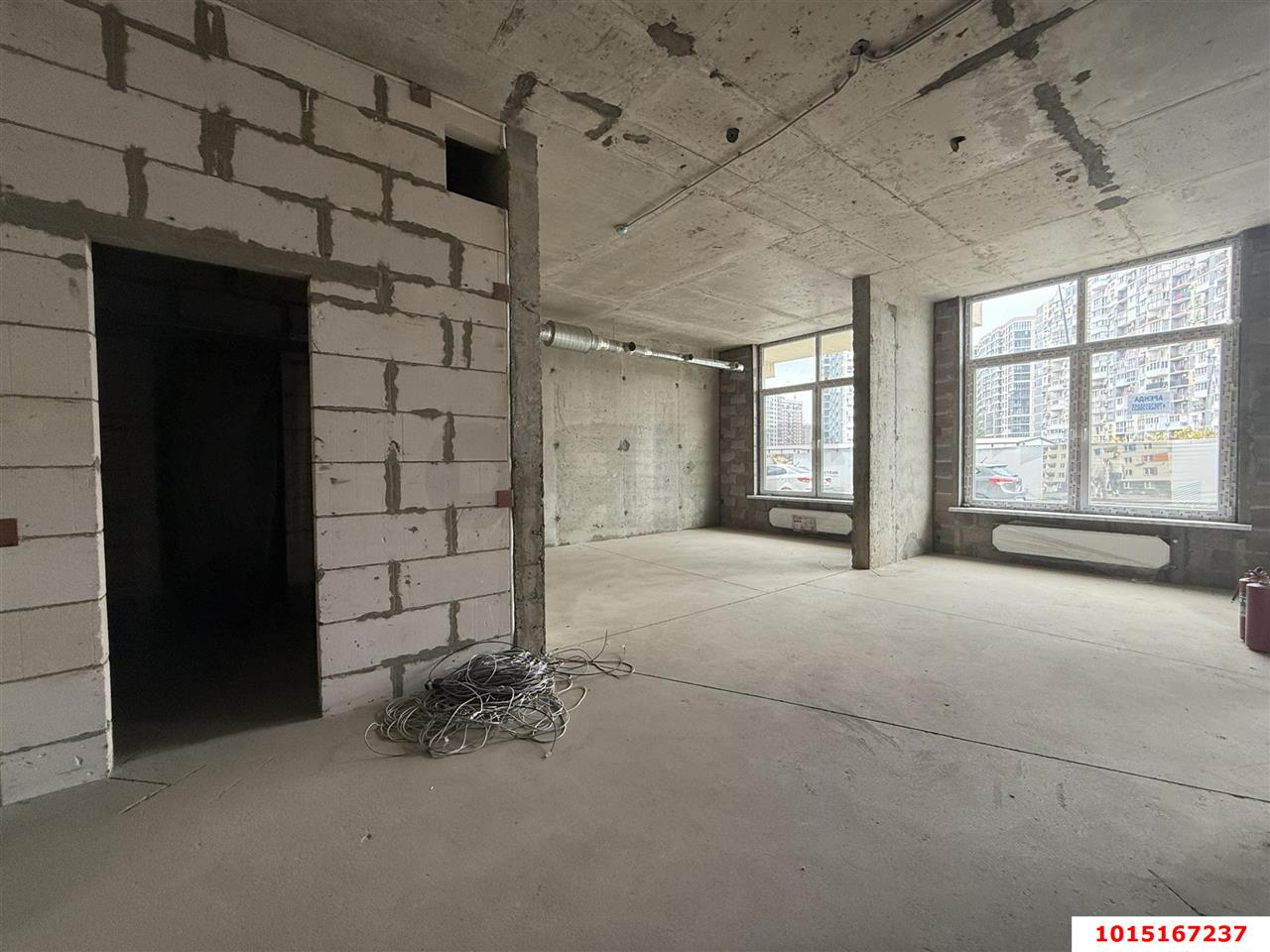 Фото №13: Торговое помещение 104 м² - Краснодар, жилой комплекс Южане, ул. Даниила Смоляна, 71к3