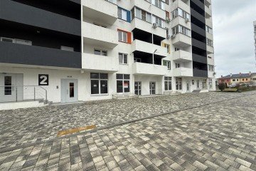 Фото №3: Торговое помещение 80 м² - Краснодар, мкр. жилой комплекс Южане, ул. Даниила Смоляна, 65