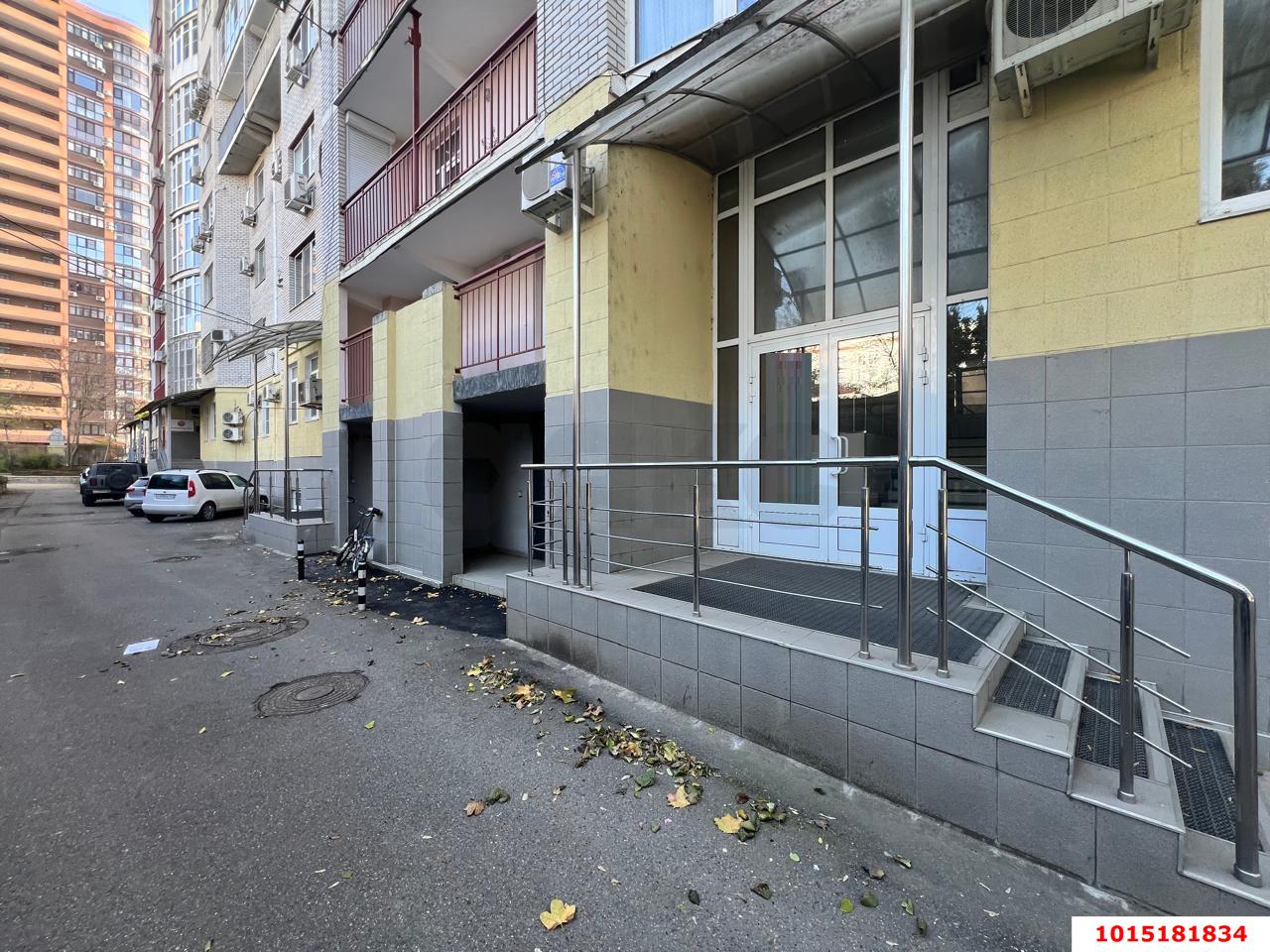 Фото №1: Торговое помещение 190 м² - Краснодар, Центральный, ул. Красина, 9/1к2