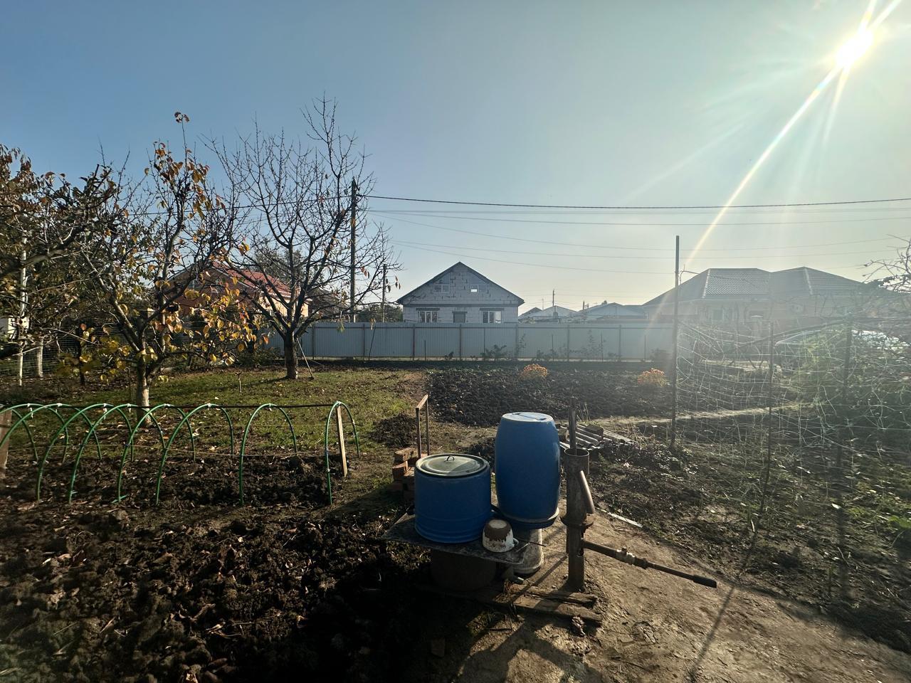 Фото №3: Коммерция 4 м² - Елизаветинская, Прикубанский внутригородской округ, ст Ромашка, ул. Вишнёвая, 41