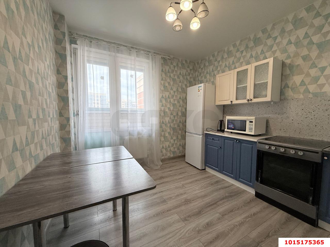 Фото №1: 1-комнатная квартира 38 м² - Краснодар, Прикубанский внутригородской округ, мкр. жилой комплекс Самолёт-3, ул. Константина Гондаря, 93