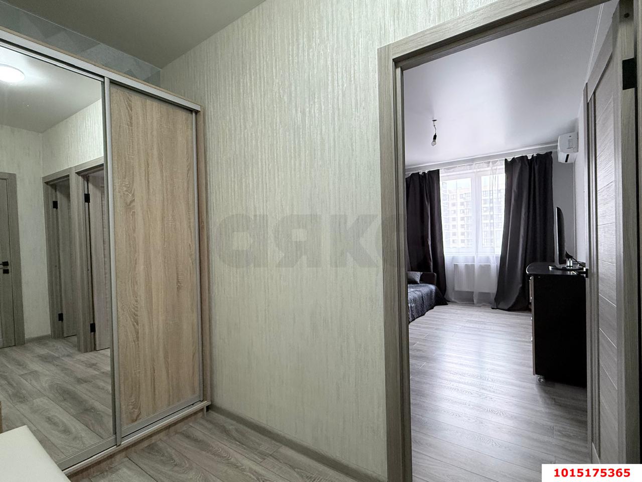 Фото №3: 1-комнатная квартира 38 м² - Краснодар, жилой комплекс Самолёт-3, ул. Константина Гондаря, 93