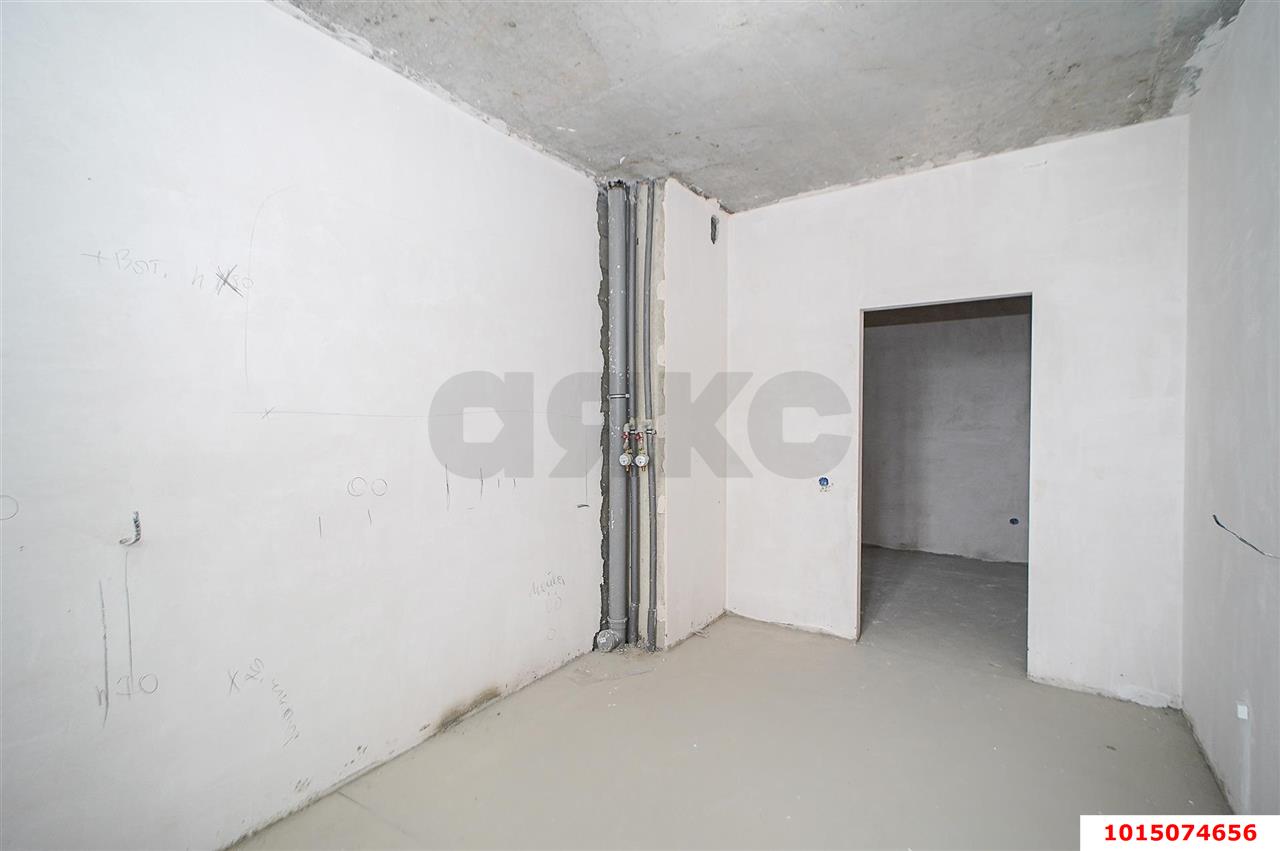 Фото №7: 2-комнатная квартира 70 м² - Краснодар, жилой комплекс Фонтаны, ул. Старокубанская, 2/23к1