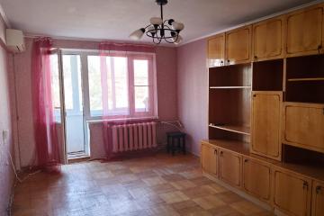 Фото №1: 2-комнатная квартира 45 м² - Краснодар, мкр. Завод Измерительных Приборов, ул. Карякина, 12