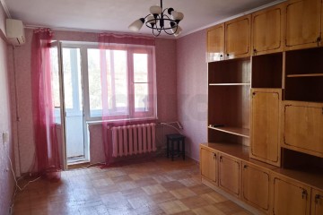 Фото №1: 2-комнатная квартира 45 м² - Краснодар, мкр. Завод Измерительных Приборов, ул. Карякина, 12