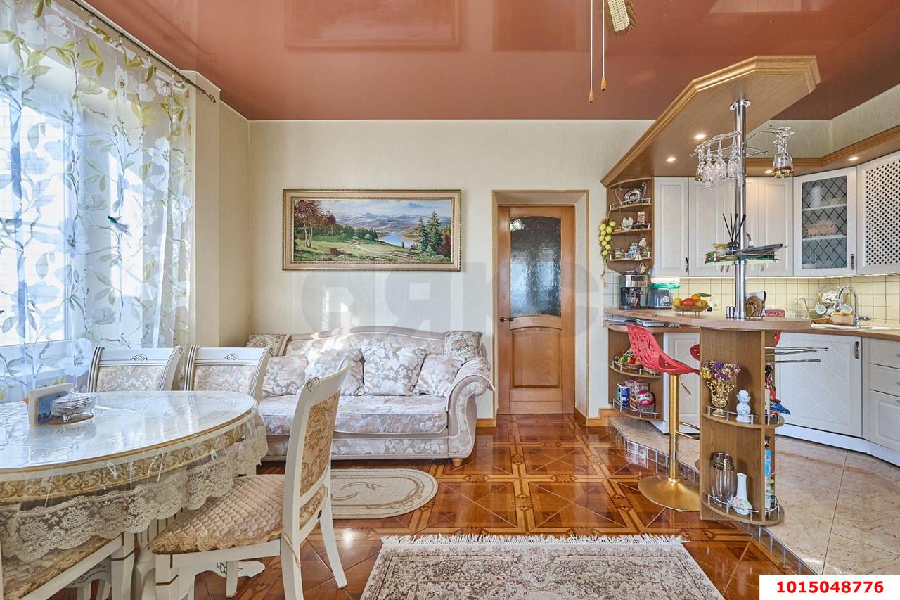 Фото №2: 2-комнатная квартира 103 м² - Краснодар, Музыкальный, ул. Аксайская, 40/1