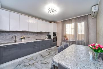 Фото №1: 2-комнатная квартира 70 м² - Краснодар, мкр. жилой комплекс Восток, ул. Лавочкина, 25