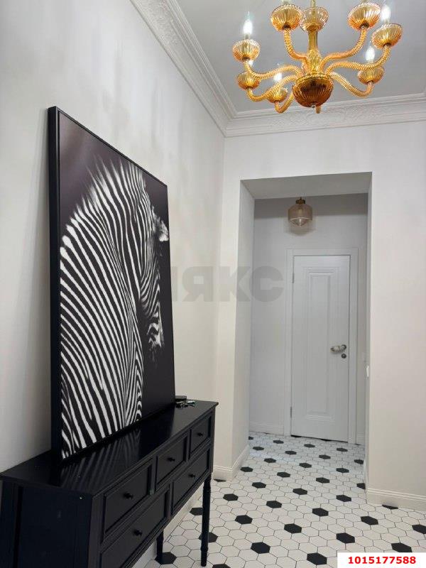 Фото №7: 2-комнатная квартира 58 м² - Краснодар, Центральный внутригородской округ, ул. Красная, 206