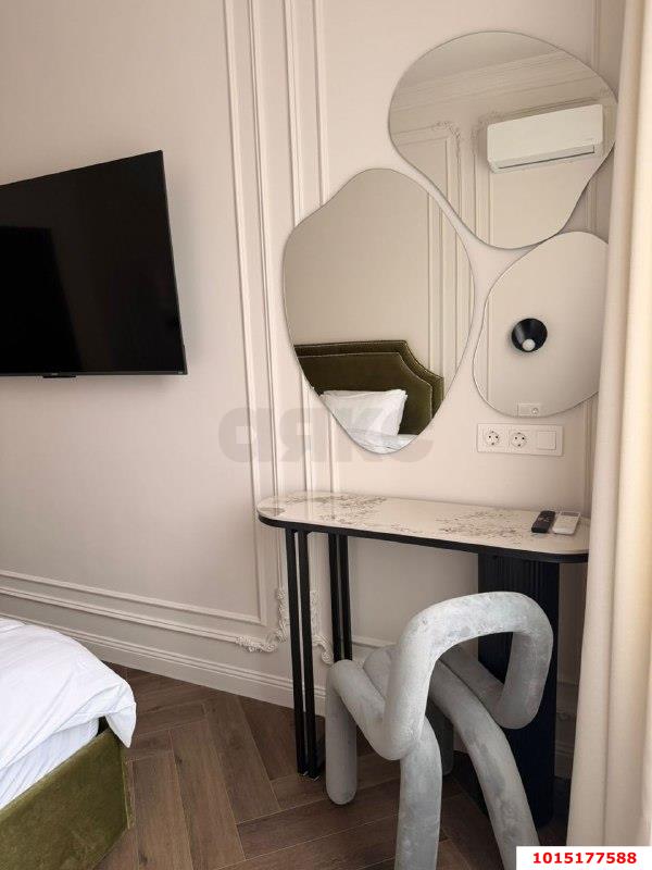 Фото №2: 2-комнатная квартира 58 м² - Краснодар, Центральный внутригородской округ, ул. Красная, 206