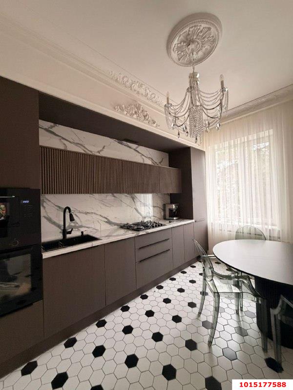 Фото №5: 2-комнатная квартира 58 м² - Краснодар, Центральный внутригородской округ, ул. Красная, 206