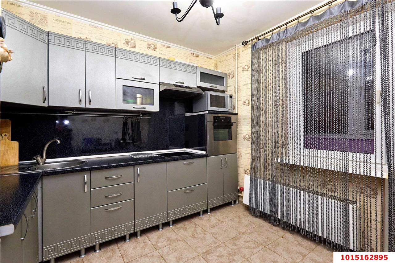 Фото №2: 2-комнатная квартира 62 м² - Краснодар, Юбилейный, ул. Рождественская набережная, 51