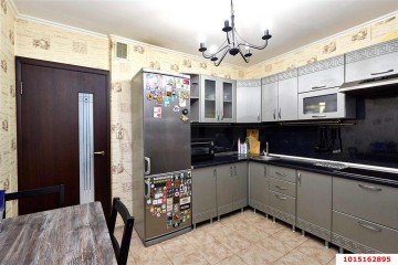 Фото №1: 2-комнатная квартира 57 м² - Краснодар, мкр. Юбилейный, ул. Рождественская набережная, 51