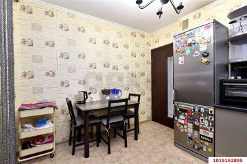 Фото №3: 2-комнатная квартира 57 м² - Краснодар, мкр. Юбилейный, ул. Рождественская набережная, 51