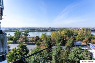 Фото №1: 1-комнатная квартира 35 м² - Краснодар, мкр. Юбилейный, ул. 70-летия Октября, 14