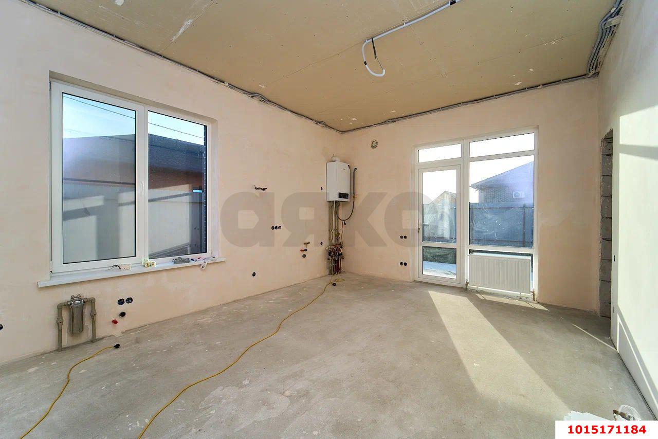 Фото №4: Дом 78 м² + 6 сот. - Новотитаровская, ул. Нахимова, 19