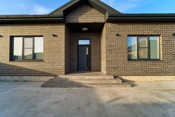 Фото №1: Дом 100 м² - Новотитаровская, ул. Нахимова, 19