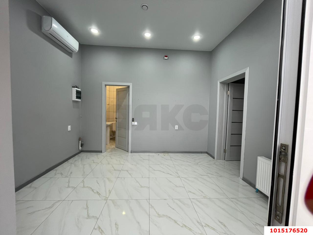 Фото №2: Коммерция 29 м² - Краснодар, Прикубанский внутригородской округ, мкр. жилой комплекс Дыхание, ул. Лётчика Позднякова, 2к16