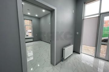 Фото №5: Коммерция 29 м² - Краснодар, мкр. жилой комплекс Дыхание, ул. Лётчика Позднякова, 2к16