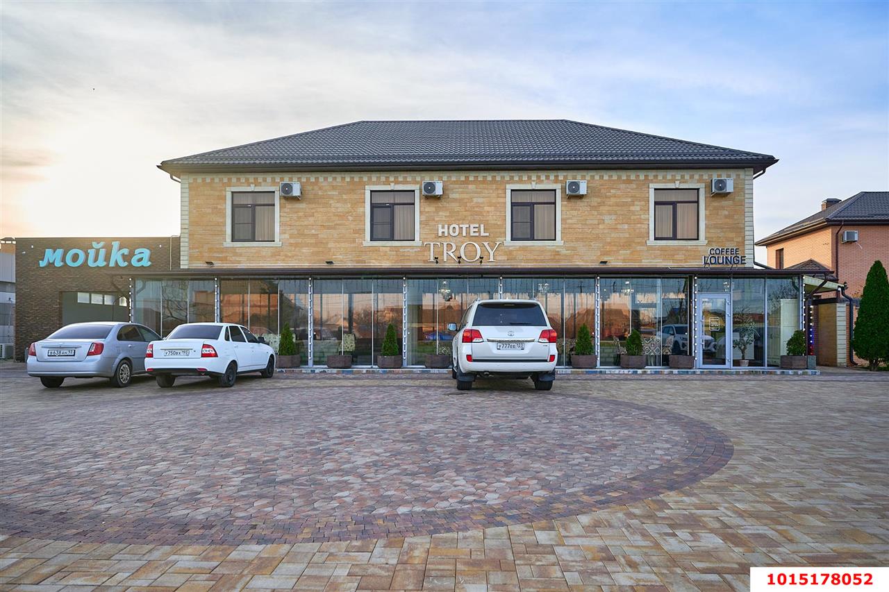 Фото №4: Готовый бизнес 830 м² - Новотитаровская, ул. Королёва, 42