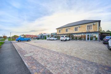 Фото №5: Коммерция 830 м² - Новотитаровская, ул. Королёва, 42