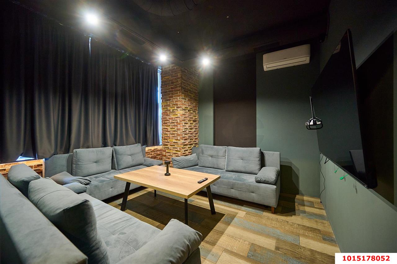 Фото №12: Коммерция 830 м² - Новотитаровская, ул. Королёва, 42