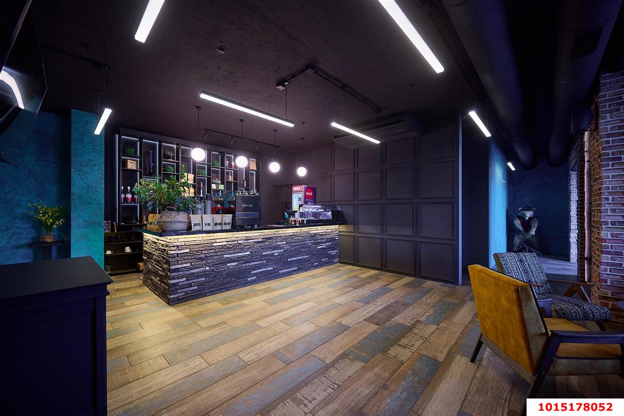 Фото №25: Коммерция 830 м² - Новотитаровская, ул. Королёва, 42