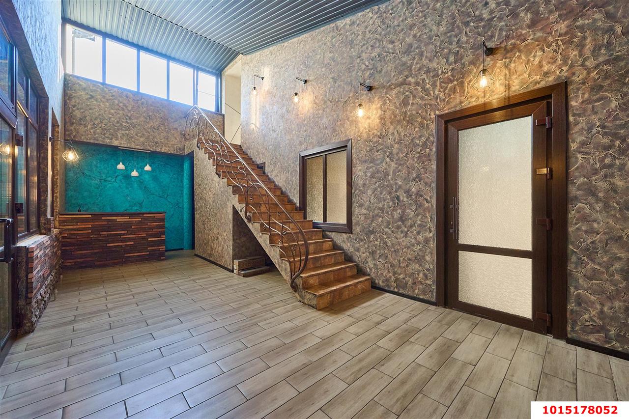 Фото №47: Готовый бизнес 830 м² - Новотитаровская, ул. Королёва, 42