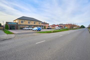 Фото №1: Коммерция 830 м² - Новотитаровская, ул. Королёва, 42