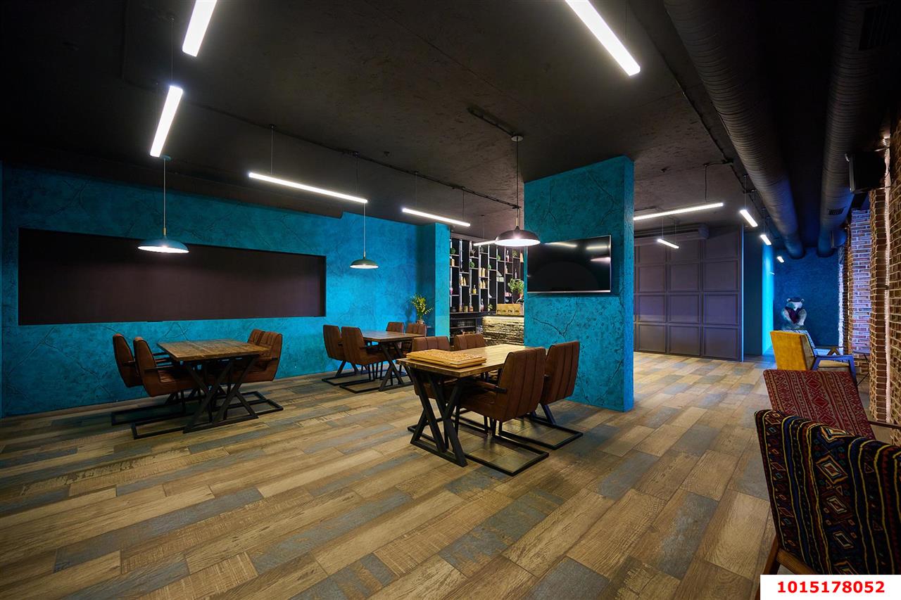 Фото №9: Коммерция 830 м² - Новотитаровская, ул. Королёва, 42