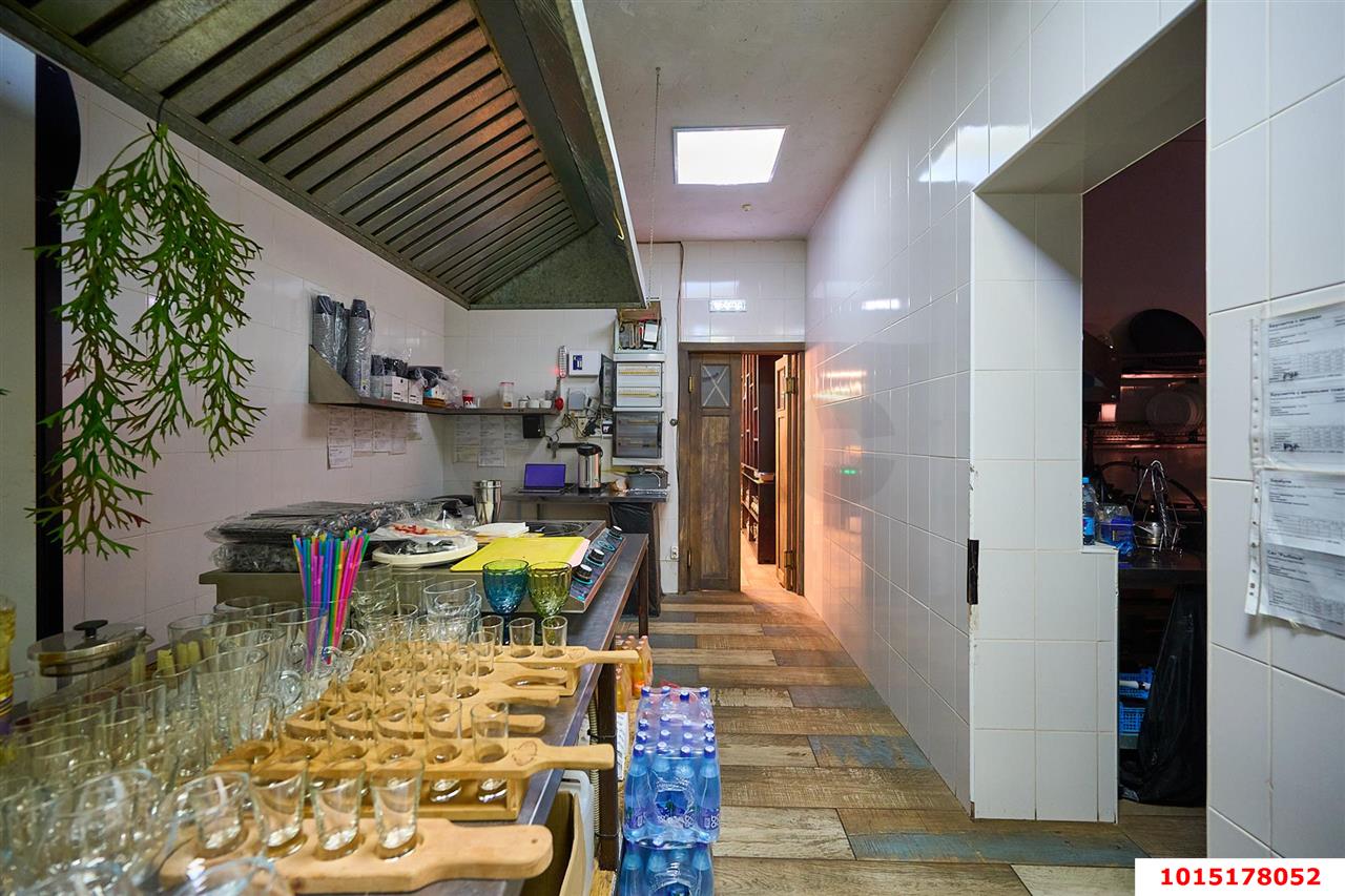 Фото №31: Готовый бизнес 830 м² - Новотитаровская, ул. Королёва, 42