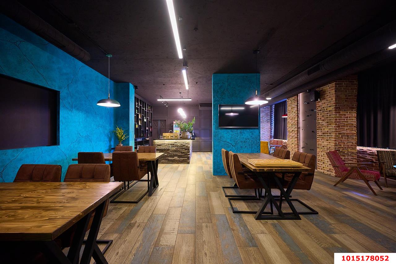 Фото №11: Коммерция 830 м² - Новотитаровская, ул. Королёва, 42