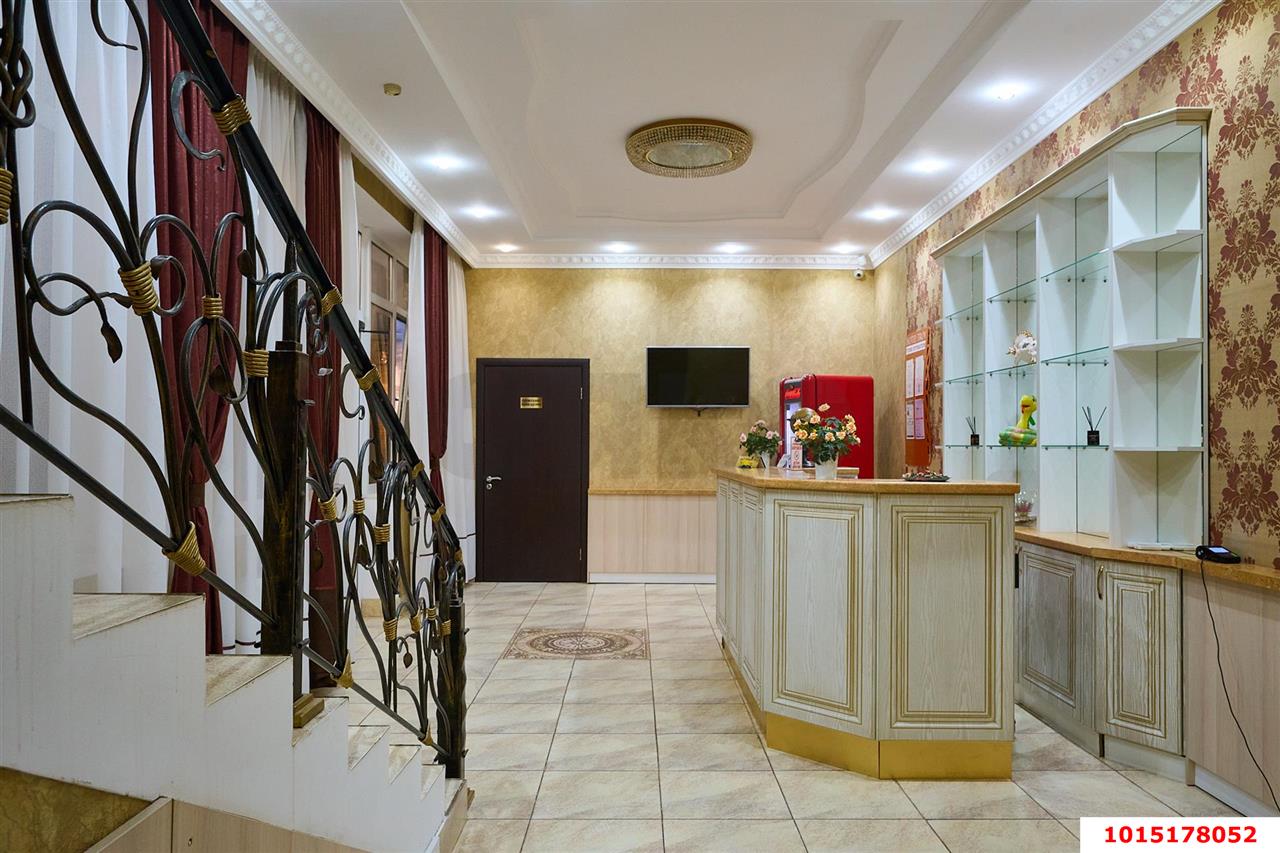 Фото №52: Коммерция 830 м² - Новотитаровская, ул. Королёва, 42