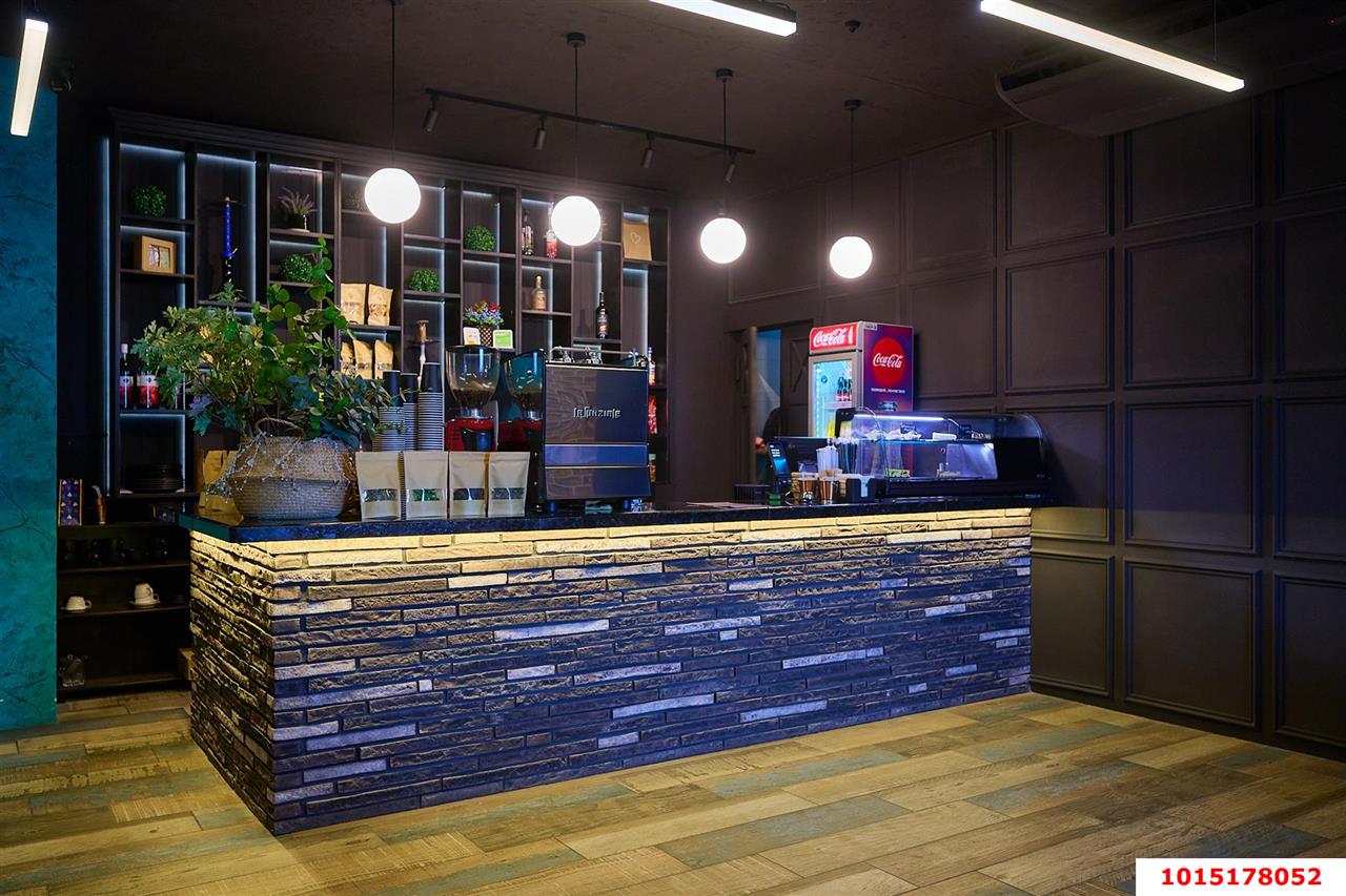 Фото №15: Коммерция 830 м² - Новотитаровская, ул. Королёва, 42