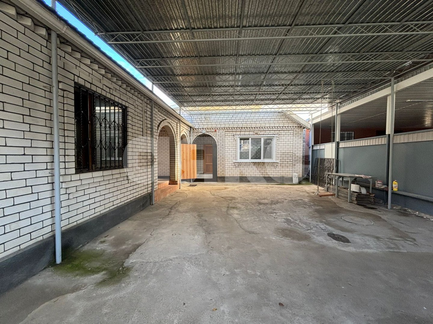 Фото №2: Дом 123 м² + 5.73 сот. - Майкоп, Центр, ул. Пролетарская, 302