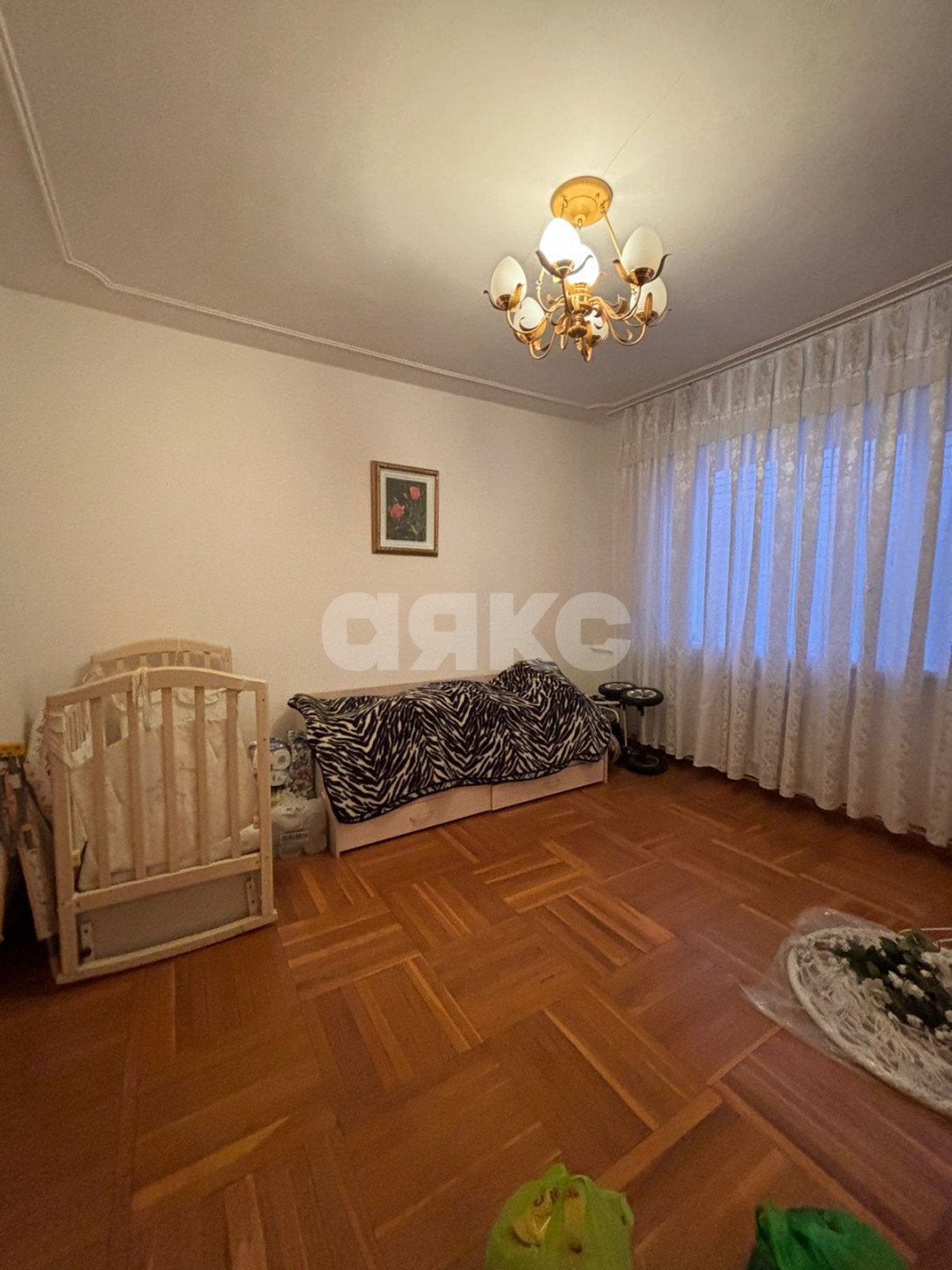 Фото №11: Дом 123 м² + 5.73 сот. - Майкоп, Центр, ул. Пролетарская, 302