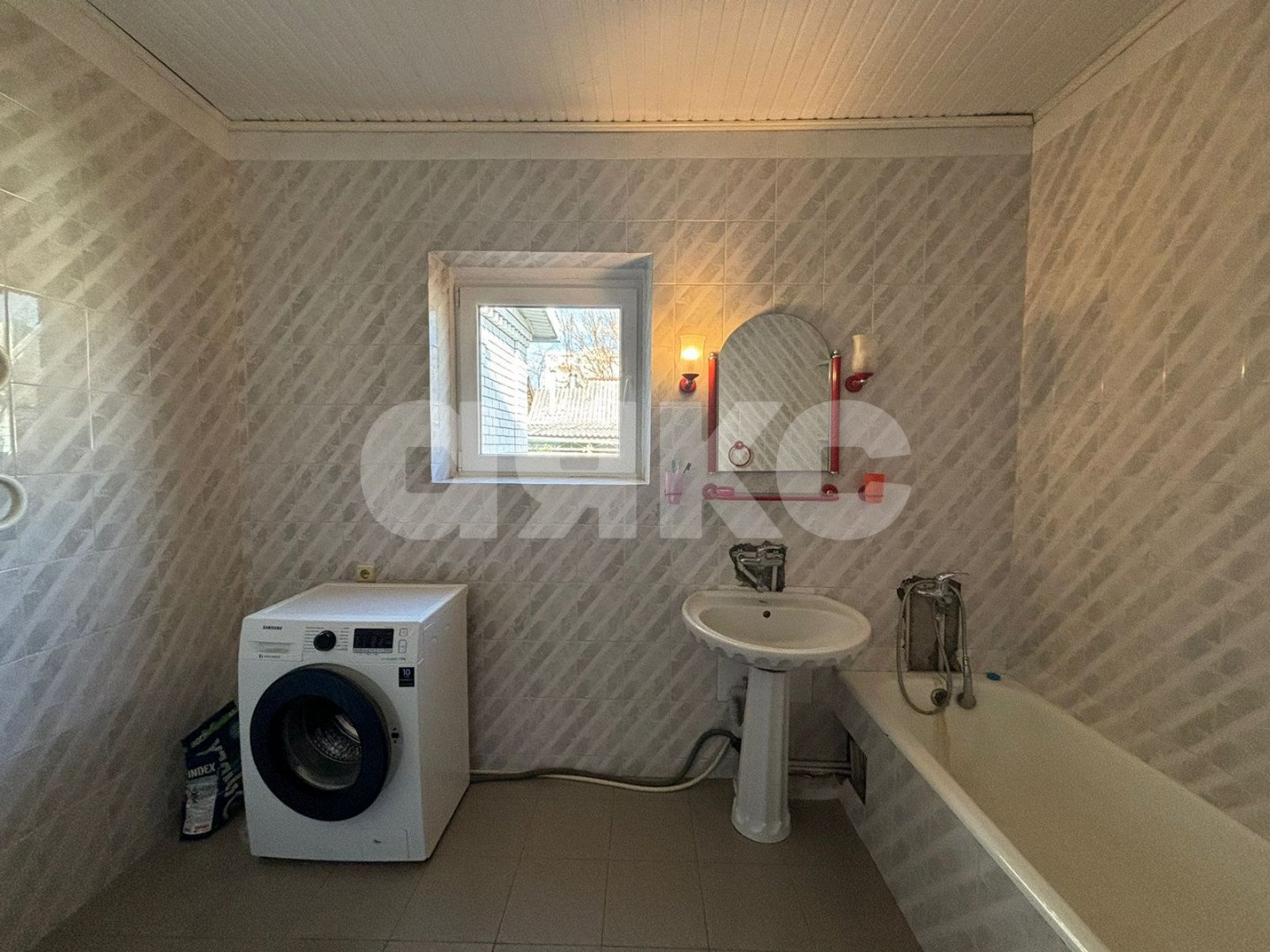 Фото №16: Дом 123 м² + 5.73 сот. - Майкоп, Центр, ул. Пролетарская, 302