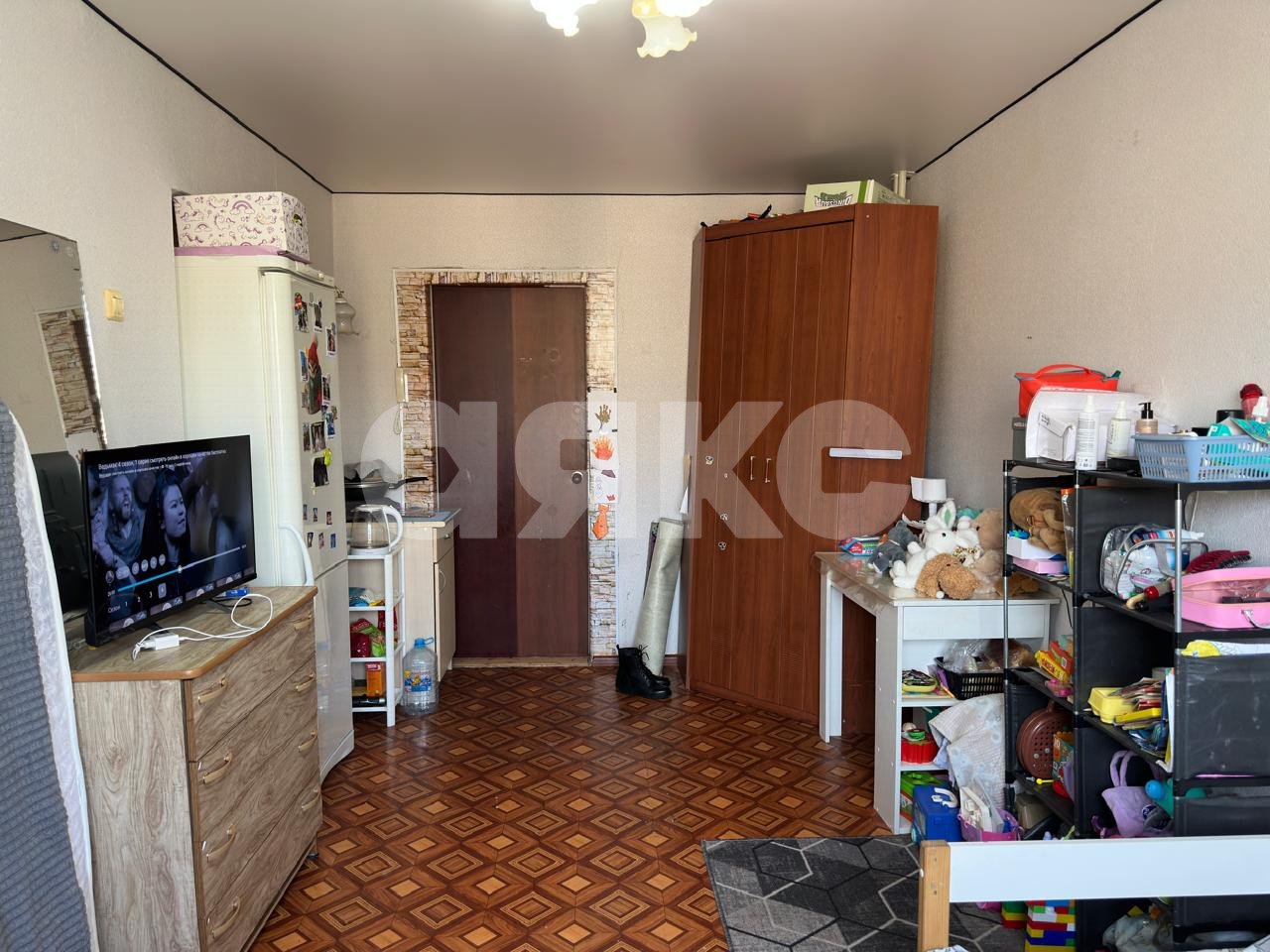 Фото №2: Комната 13 м² - Геленджик, ул. Орджоникидзе, 9А