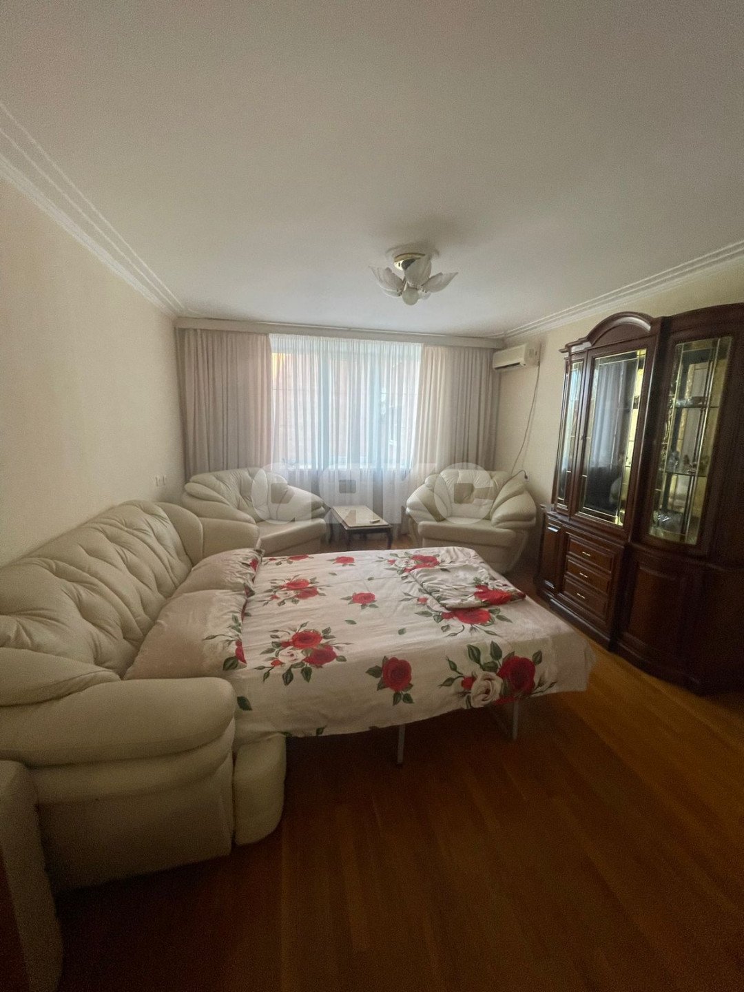 Фото №1: 2-комнатная квартира 52 м² - Дивноморское, ул. Короленко, 6