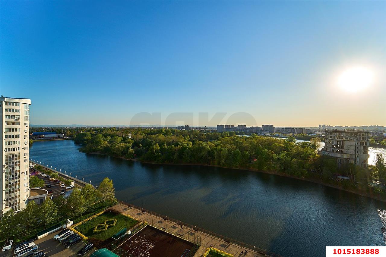 Фото №18: 3-комнатная квартира 140 м² - Краснодар, Центральный, ул. Кубанская набережная, 31/1