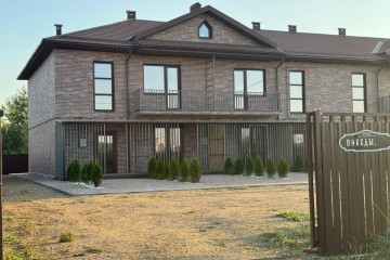 Фото №1: 2-комнатная квартира 87 м² - Хомуты, ул. Победы, 48