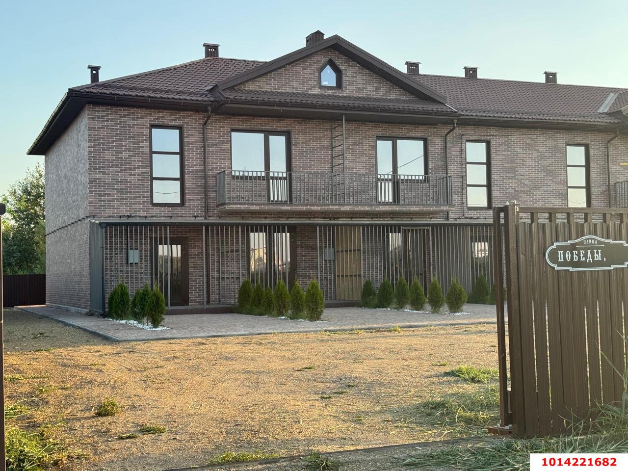 Фото №1: 2-комнатная квартира 87 м² - Хомуты, ул. Победы, 48