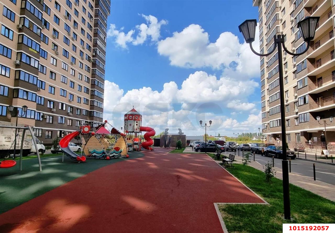 Фото №14: 1-комнатная квартира 41 м² - Краснодар, ЖК Времена Года 3, ул. Цезаря Куникова, 24к3