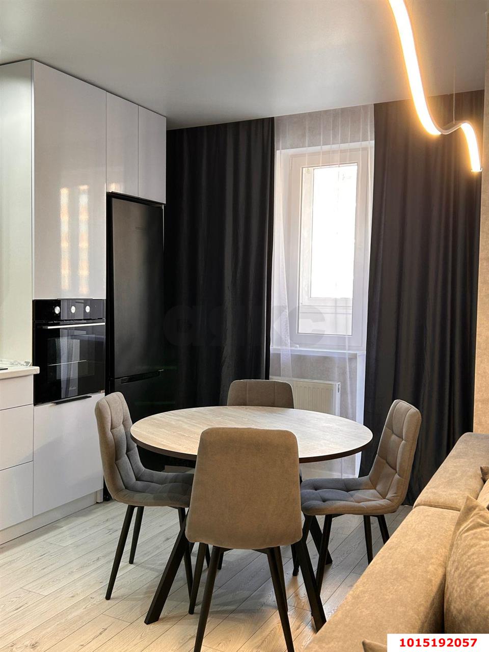 Фото №1: 1-комнатная квартира 41 м² - Краснодар, ЖК Времена Года 3, ул. Цезаря Куникова, 24к3